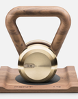 Pesa Rusa LOVA™ con Soporte de Madera Adornada con cristales de Swarovski®
