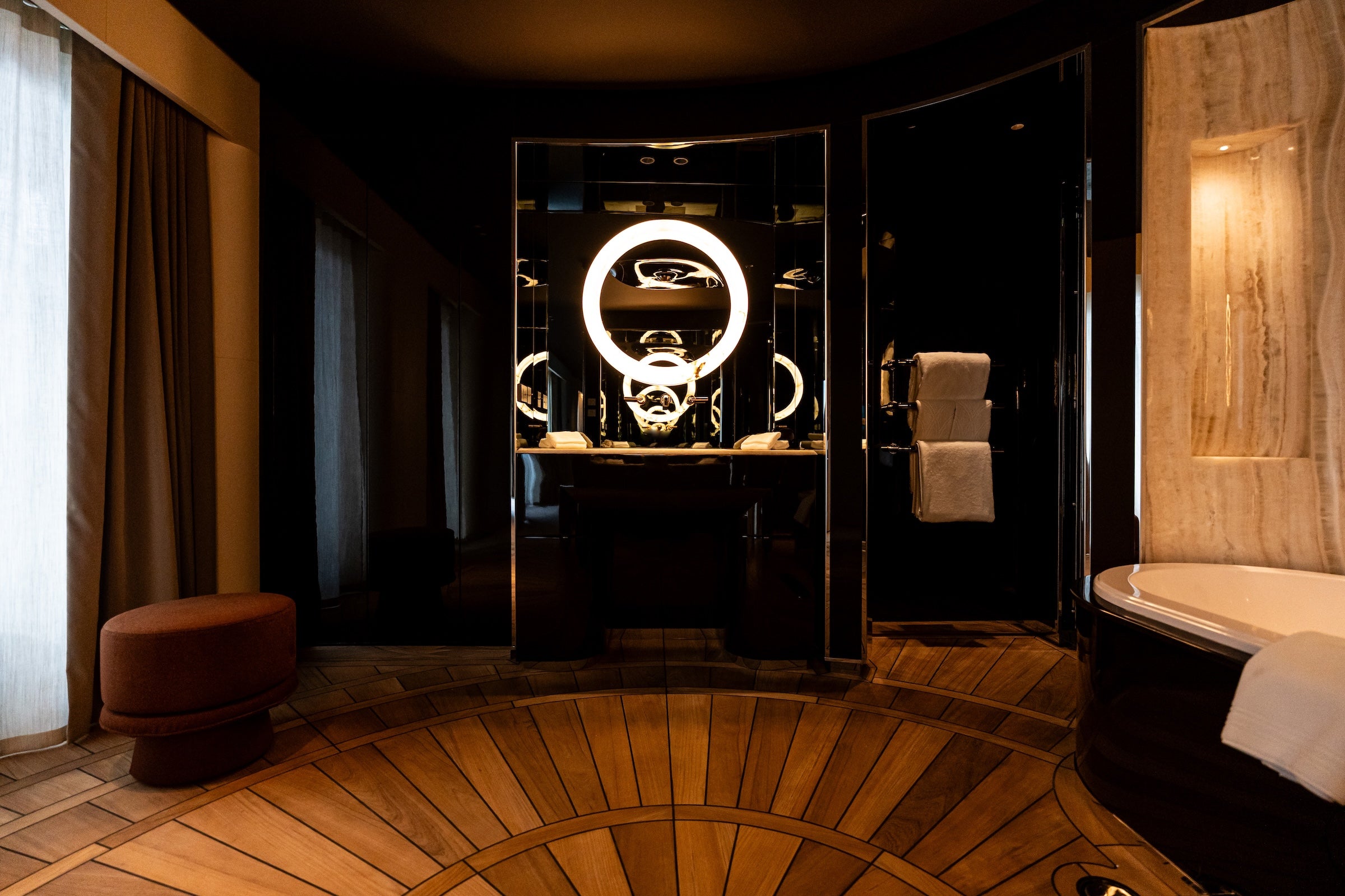 PENT. fitness collection featured aboard Orient Express Corinthian