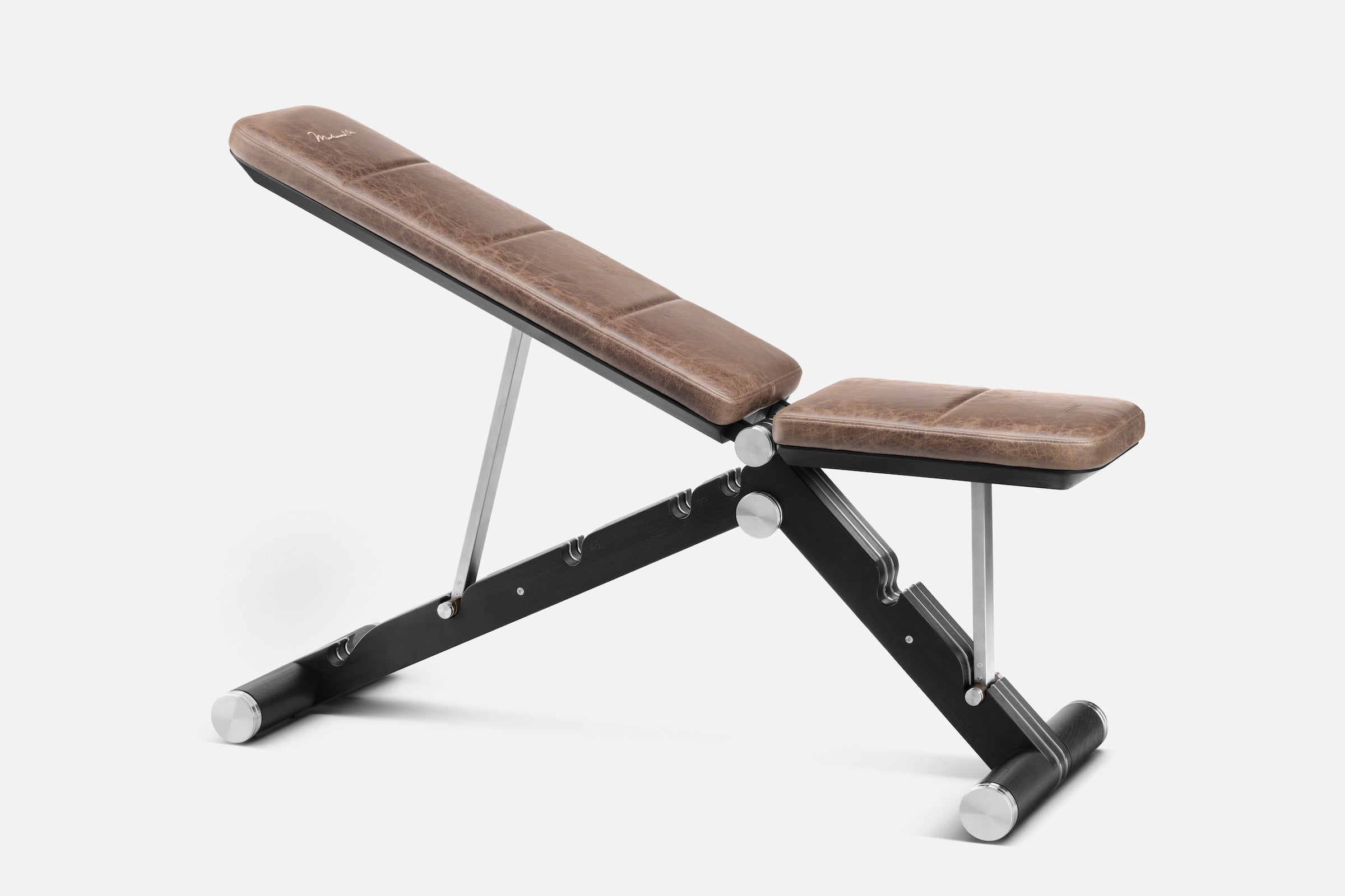 PENT. x Muhammad Ali Training Bench